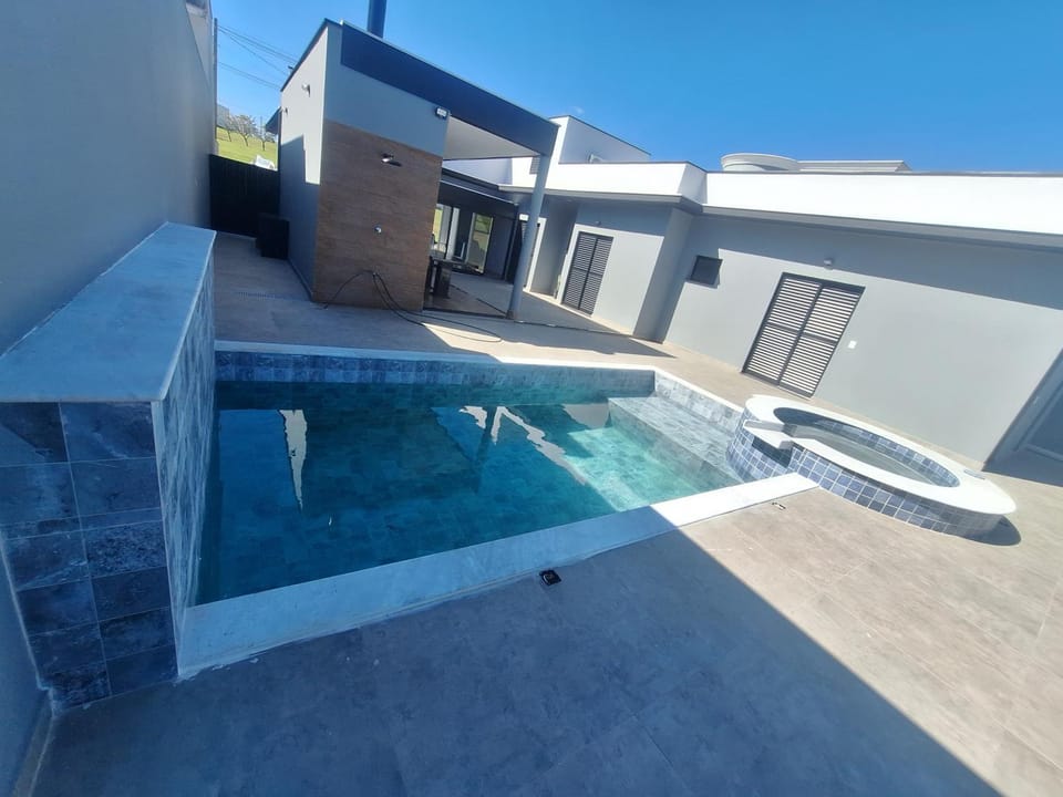 Casa dentro parque aquático thermas são pedro- ao lado resort House in State of São Paulo