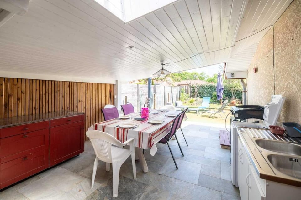 Maison pour 8 personnes, lac et centre-ville accessibles à pied House in Vieux-Boucau-les-Bains