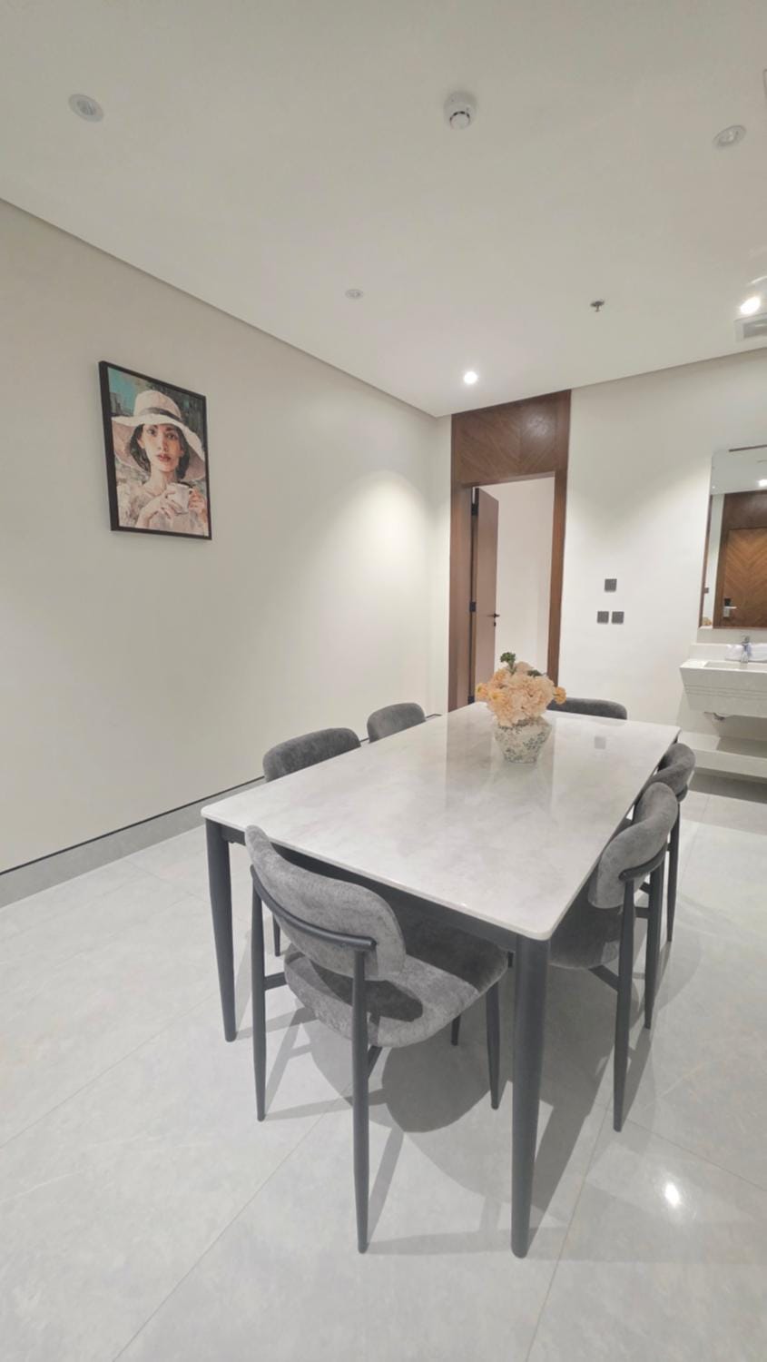 Roof moon Apartment in Riyadh