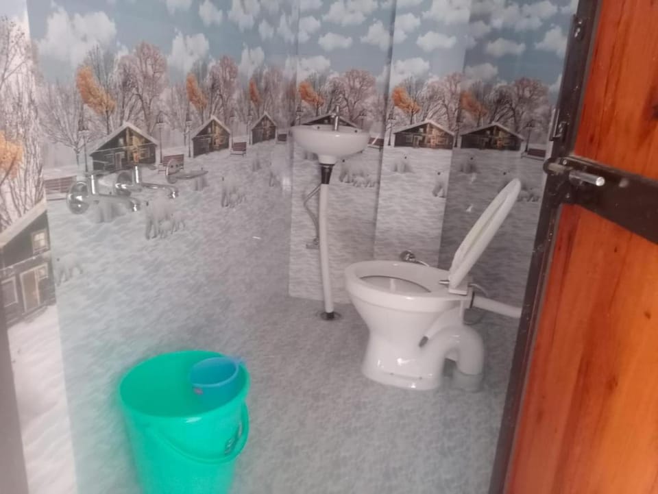 Cherry Heaven Homestay & Girls PG Vacation rental in Himachal Pradesh