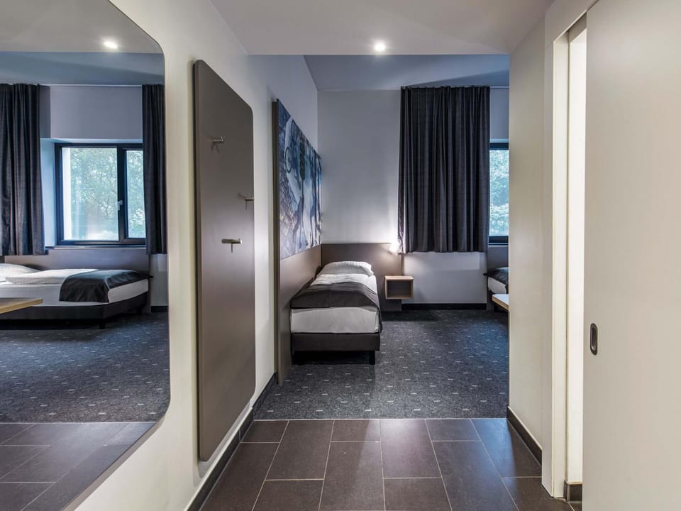 Photo of the whole room, acessibility