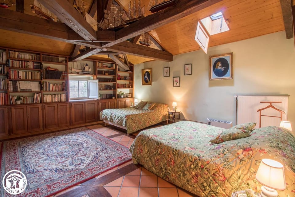 Library, Bedroom
