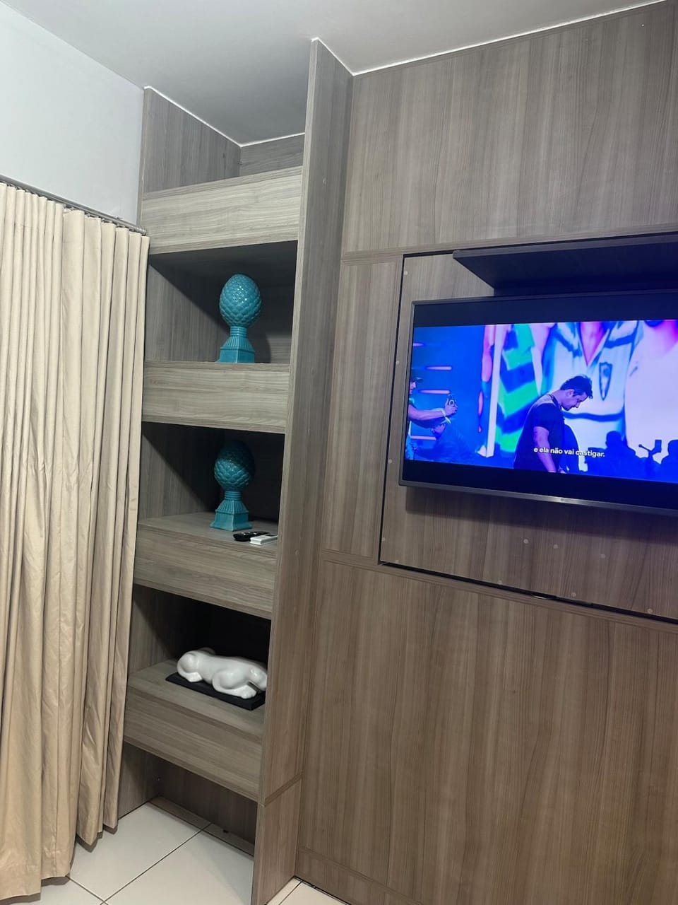 Lindo ap Bueno Px shopping bakery park restaurant bar Apartment in Goiania