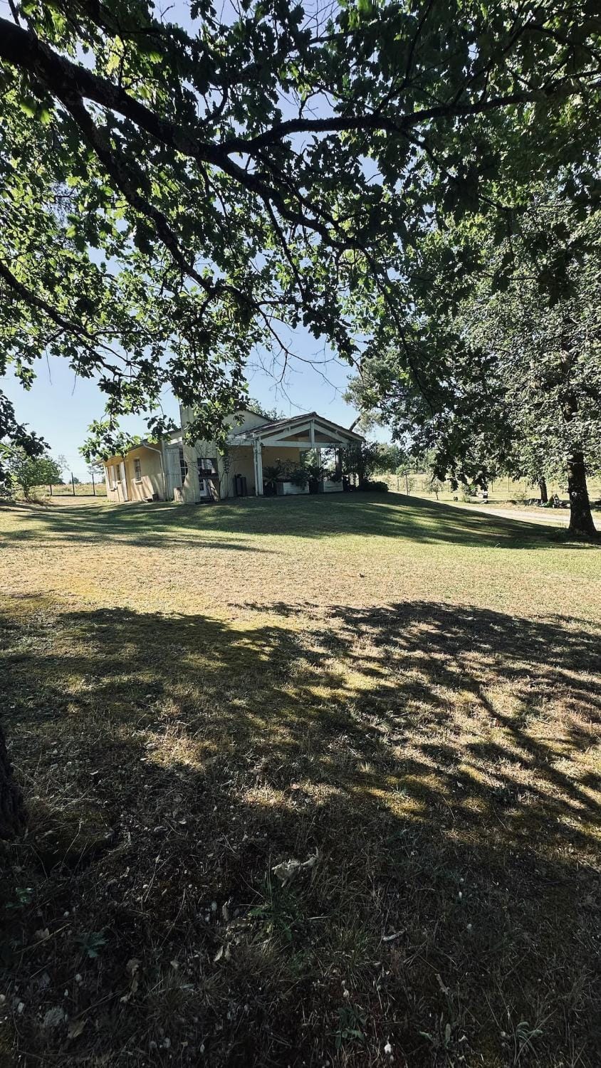 Domaine de charme 3 étoiles , piscine XXL et parc verdoyant House in Nouvelle-Aquitaine