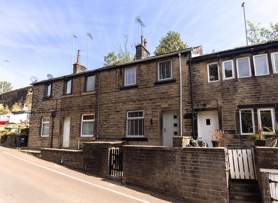 OAK COTTAGE - Peaceful Cottage Near Holmfirth & The Peak District House in Borough of Barnsley