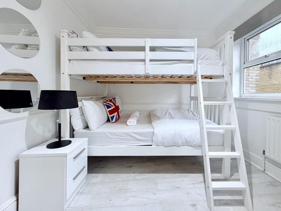 Bethnal Green Flats Apartment in London Borough of Hackney