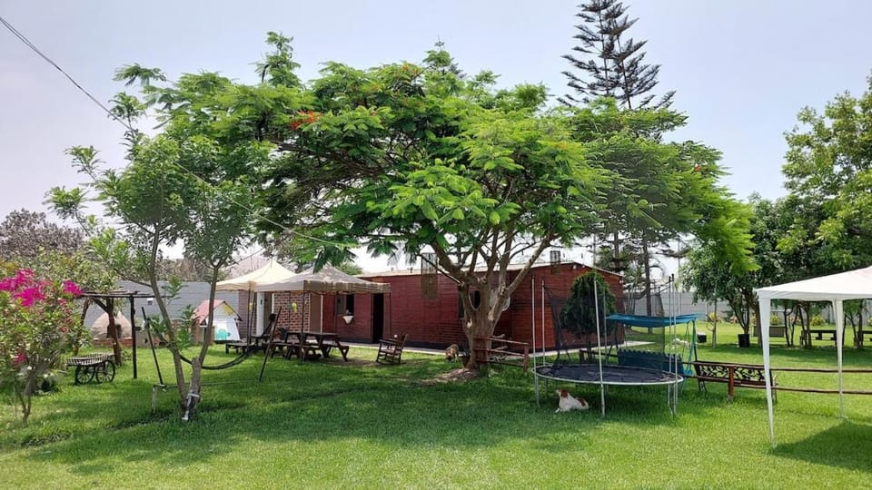 Cabaña de campo privada con piscina House in Lurin