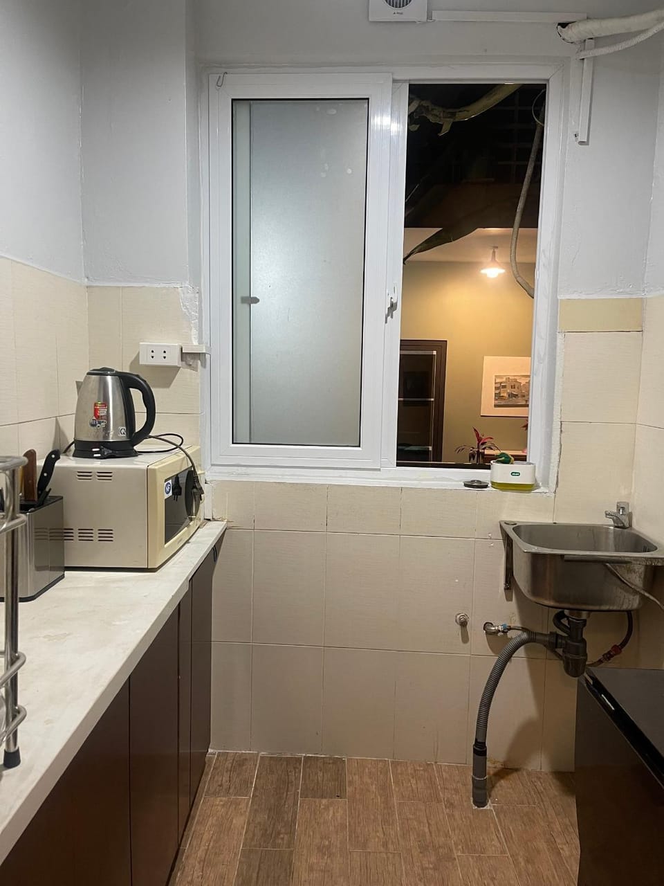 SUPER LOCATION - Old Quarter - Quite-2 mint to Lake Apartment in Hanoi