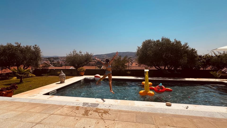 Casa Anita Bed and Breakfast in Vila Real District