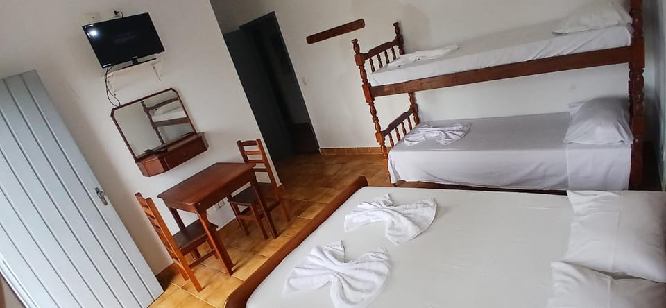 Bed, Bedroom, bunk bed