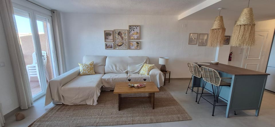 Living room, Photo of the whole room