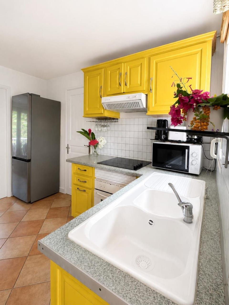 dishwasher, oven, stove
