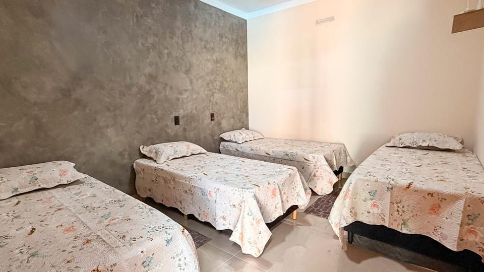 Recanto Dutra 2 House in State of São Paulo