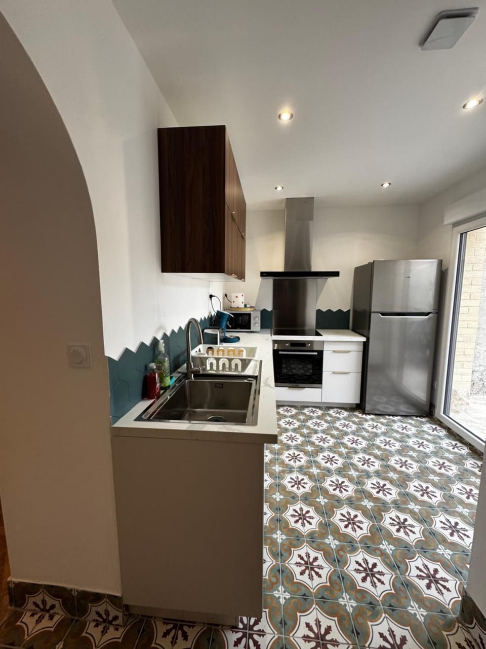 Kitchen or kitchenette