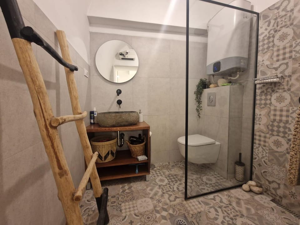Urban peace Apartment in Novi Sad