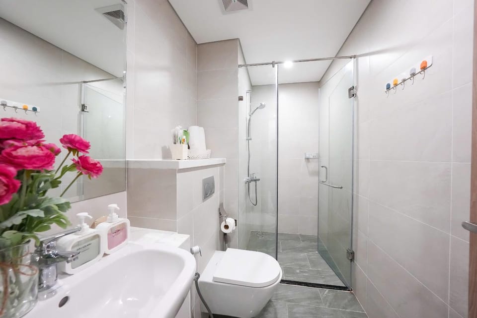 ĐỨC KIỆM HOMESTAY-1bed room 2 bed GH1 Luxury Apartment in Ho Chi Minh City