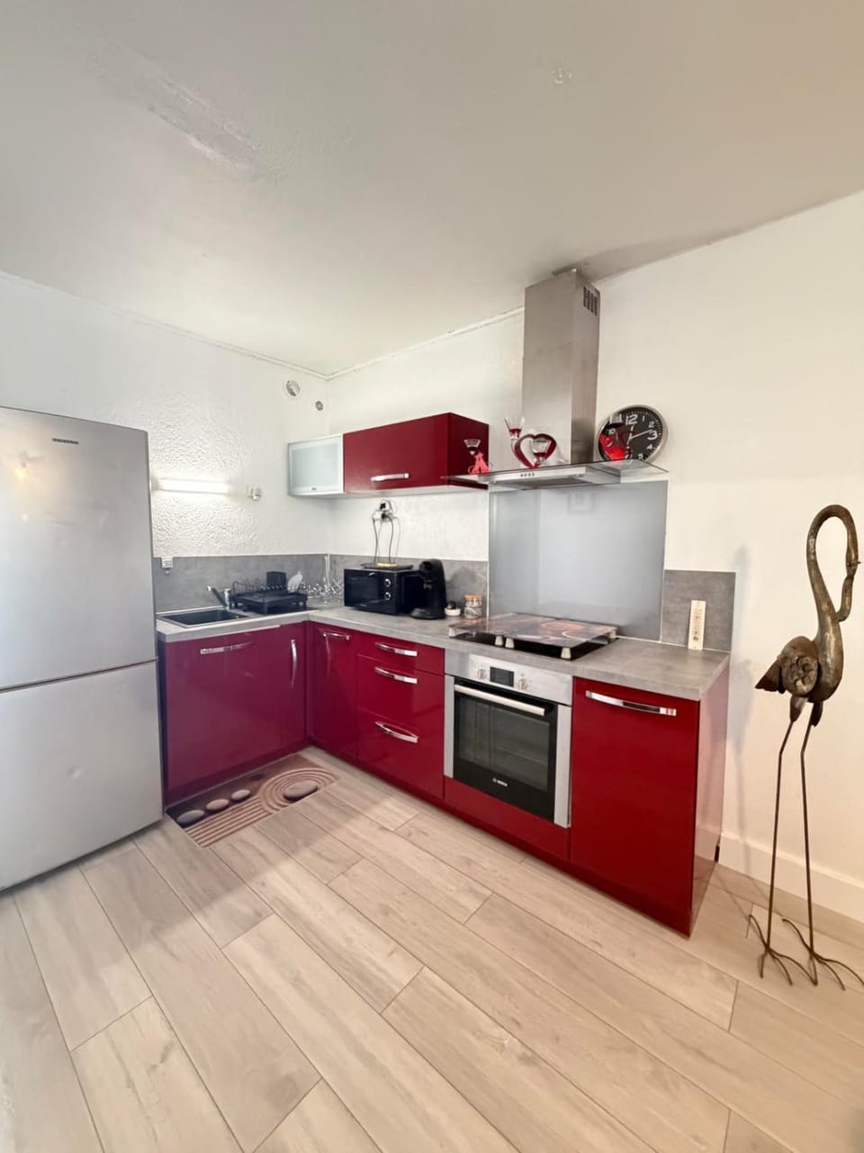 oven, pet friendly, stove, toaster