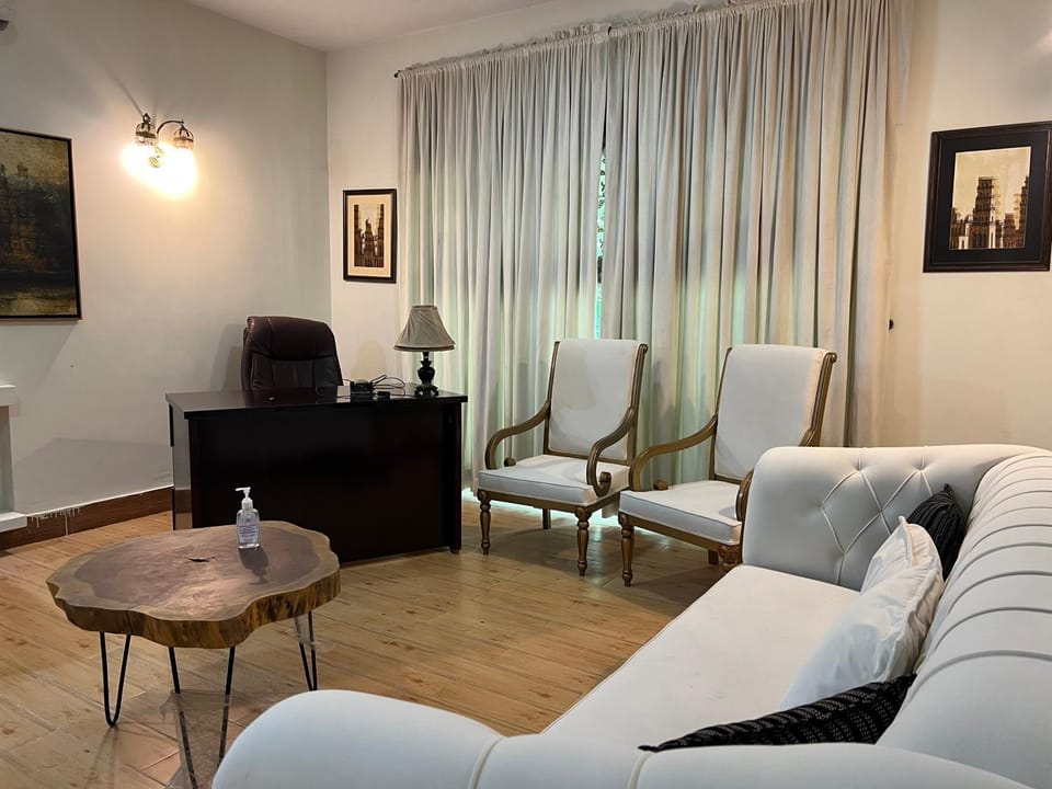 Ultra Modern Luxury Room in a Villa, DHA Phase 2 Vacation rental in Lahore