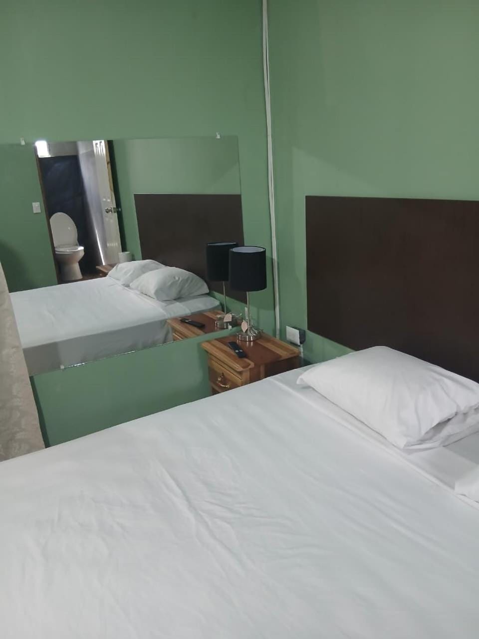 Hotel Moonlight Bed and Breakfast in San Salvador