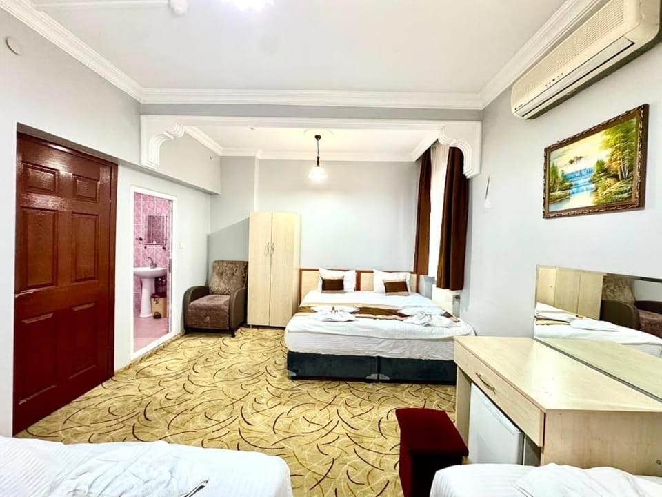 Bed, Living room, Photo of the whole room, Seating area, Bedroom, wardrobe