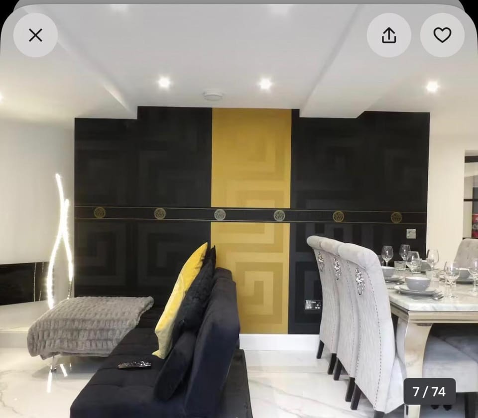 Murrayfield luxury retreat & Spa Apartment in Edinburgh