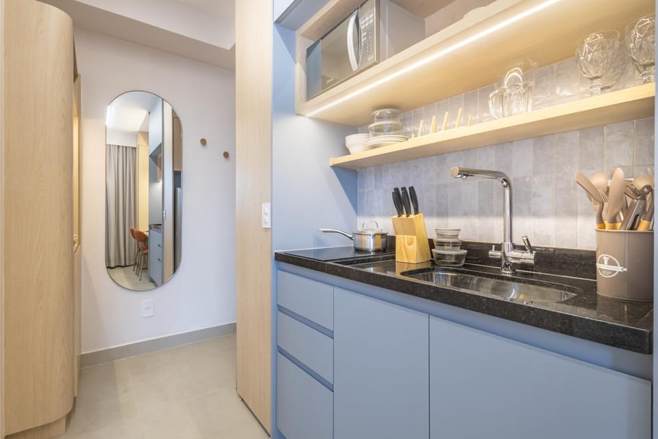 Kitchen or kitchenette