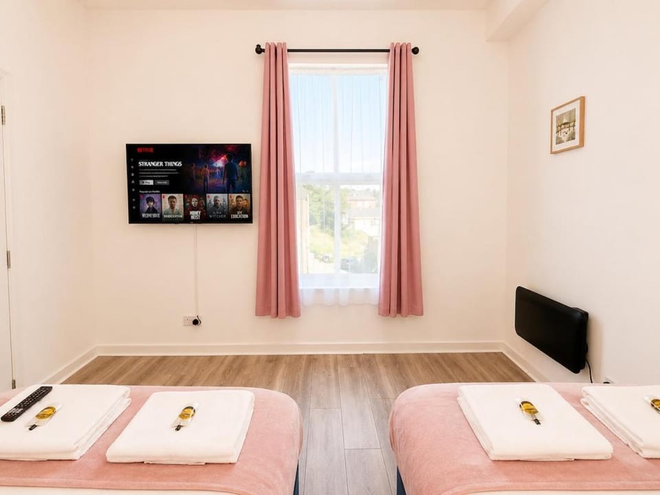Stoneway Rest - Charming Studio, WiFi, Free Parking Apartment in Coventry