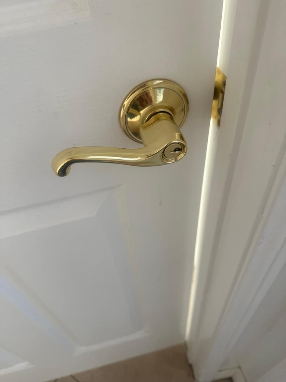 Spacious Master Suite Private Bath Walk-In Closet Vacation rental in Eastvale
