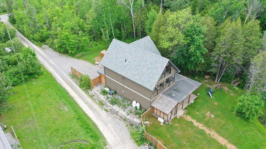 Lakeside Retreat - Trent Lakes House in Kawartha Lakes