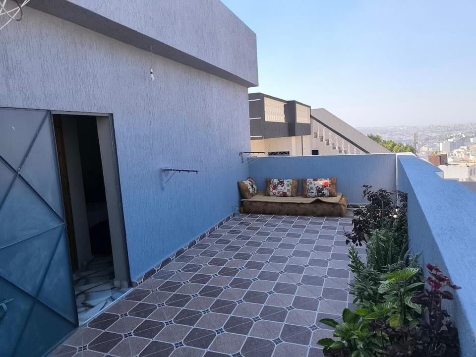 room in a penthouse with its own bathroom Apartment in Tangier