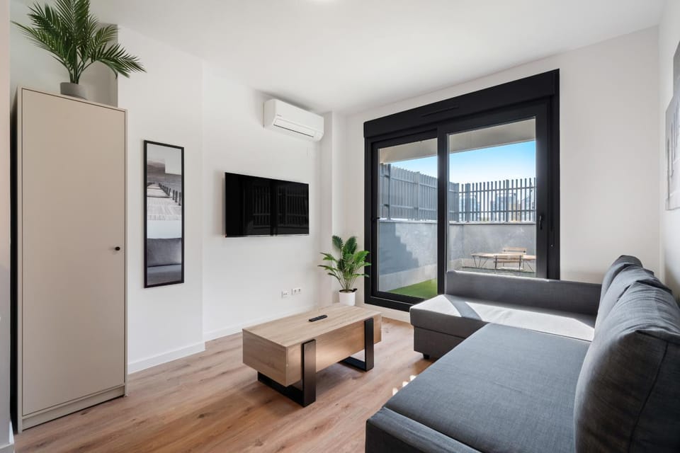 Nortalia Corporate Studio Coworking y Parking Apartment in San Sebastián de los Reyes