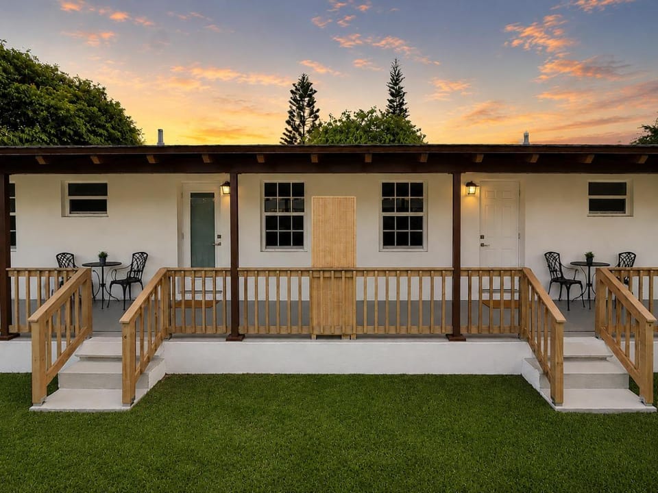 Property building, Patio, Day, Garden, View (from property/room), Balcony/Terrace, Balcony/Terrace, Garden view