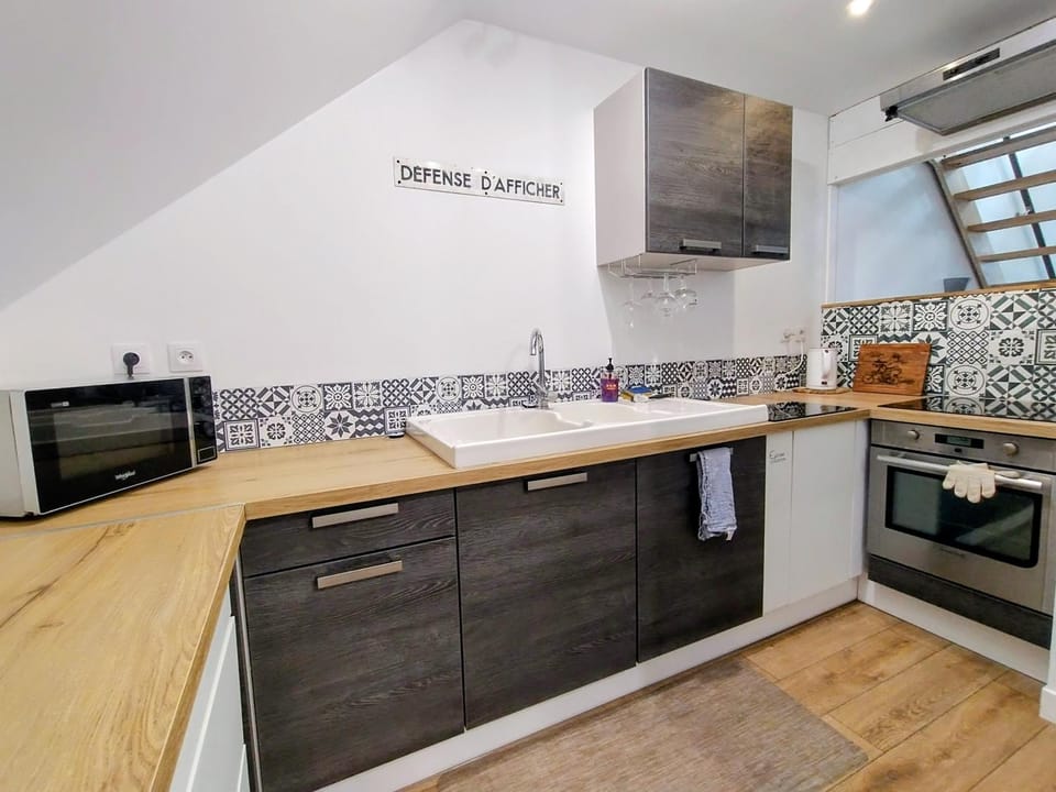 Kitchen or kitchenette, oven, pet friendly