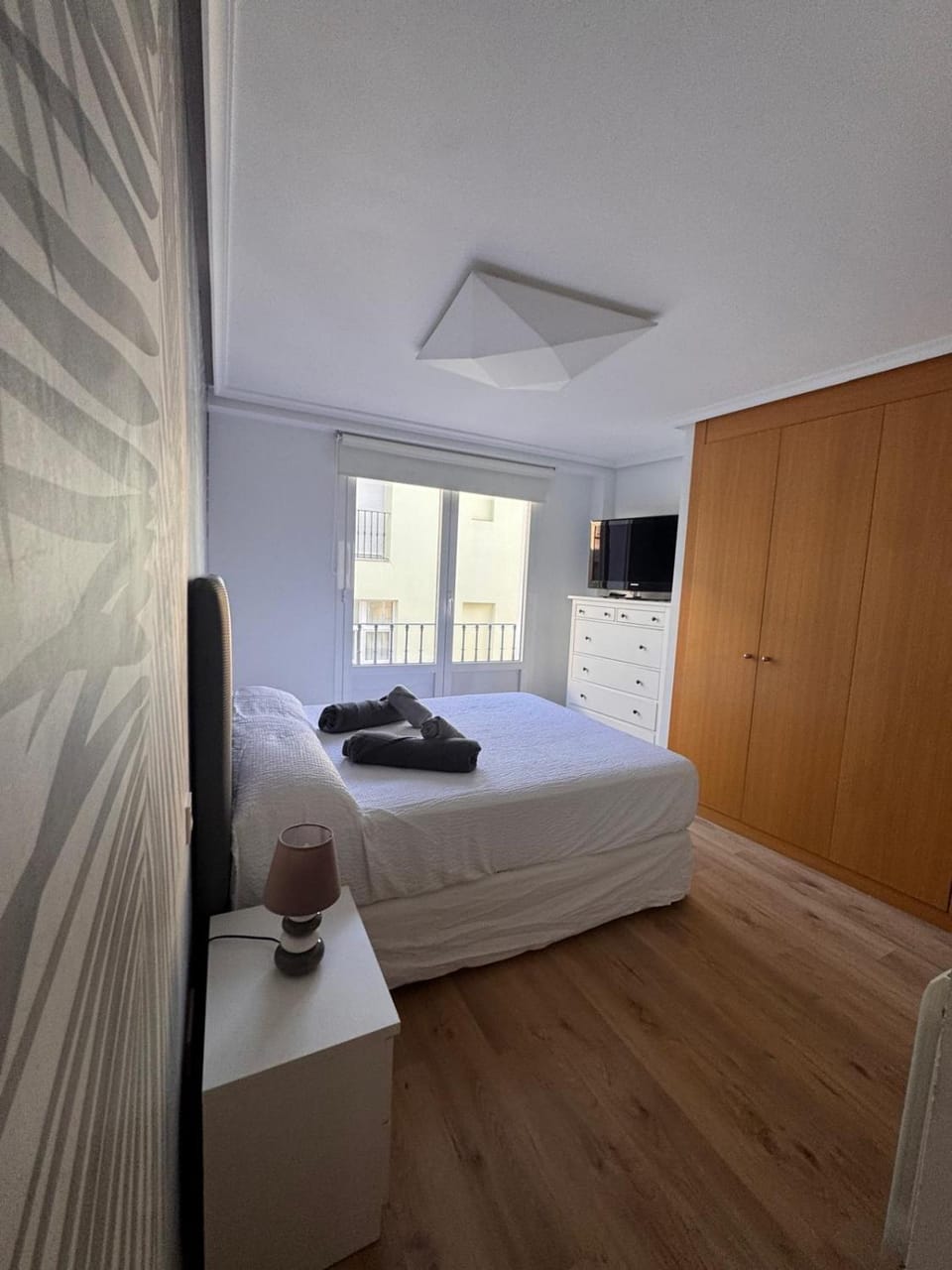Las Agujas de la Catedral by Unique Rooms Apartment in Burgos