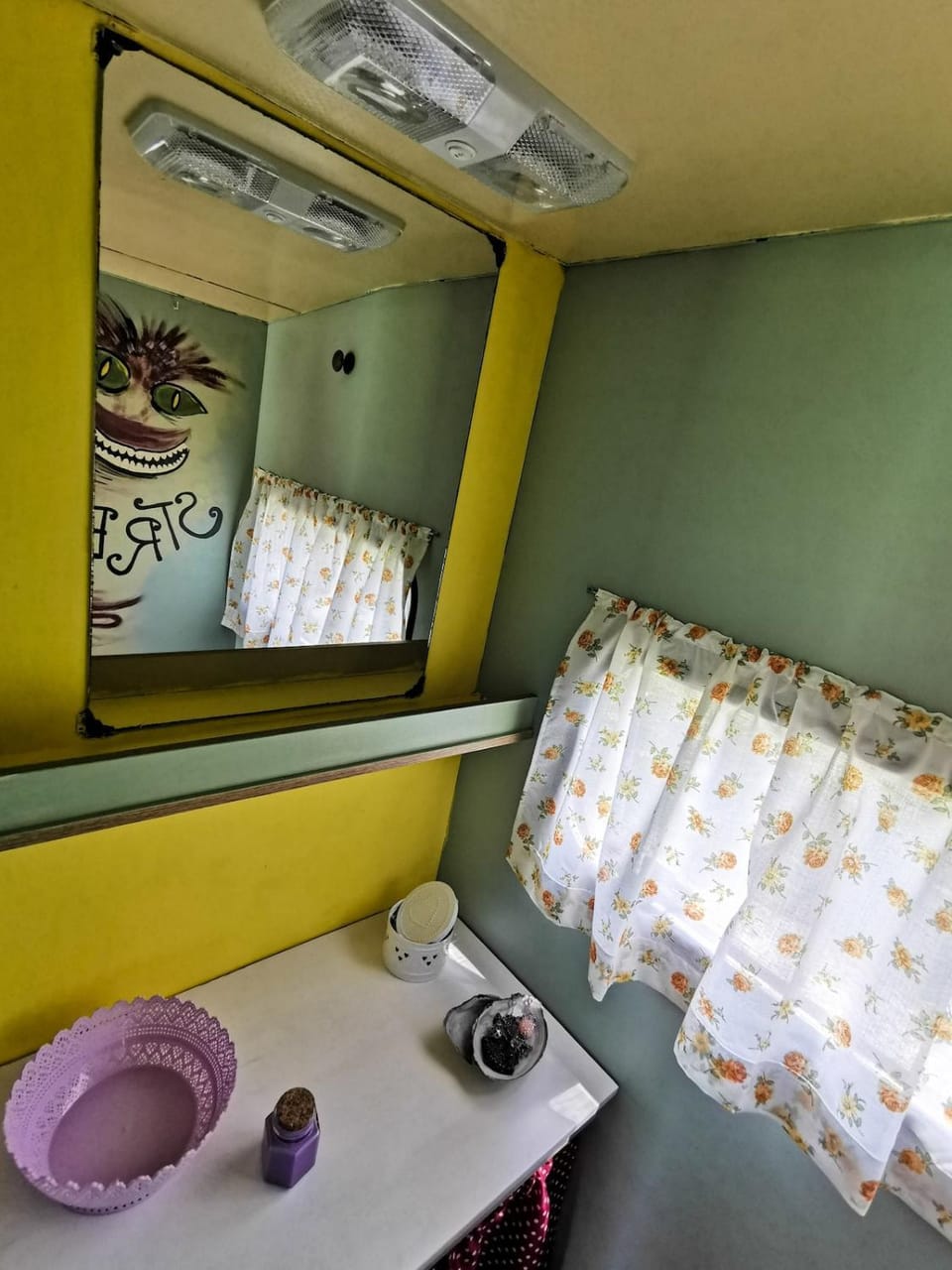 Alice in Wonderland Campground/ 
RV Resort in Marche