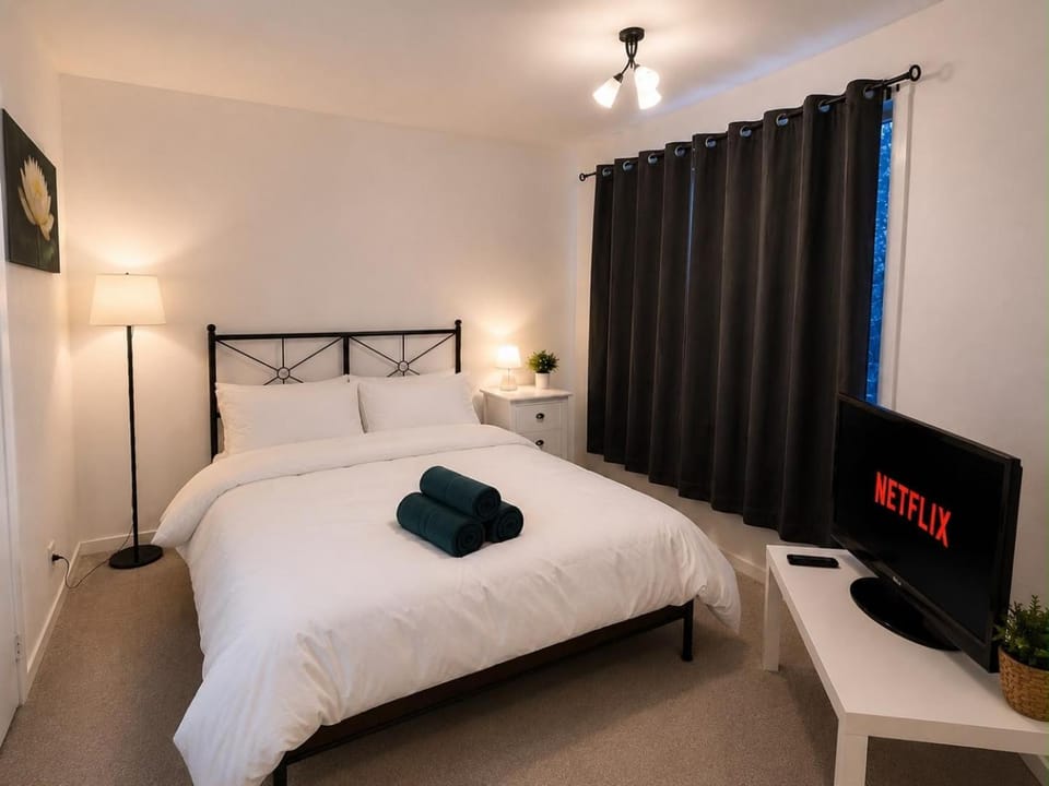 Bright and Comfortable Apartment in Quiet Area Apartment in Edinburgh
