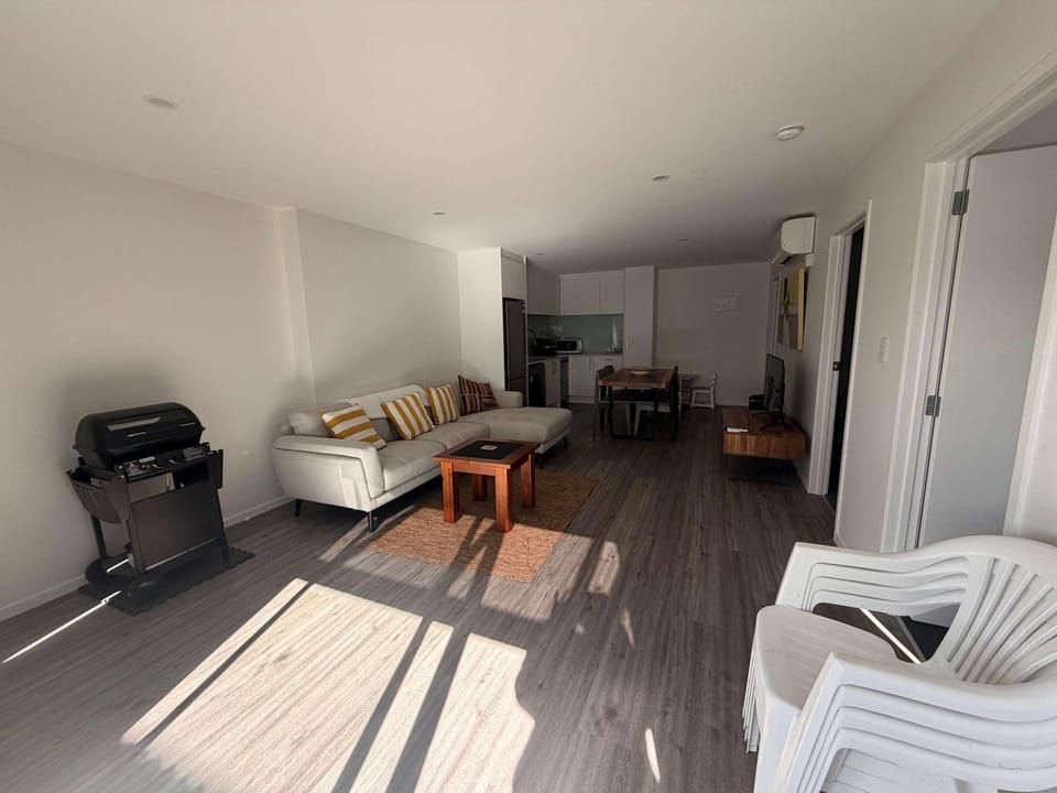 Seabreeze Army Bay Apartment 2 Apartment in Auckland Region