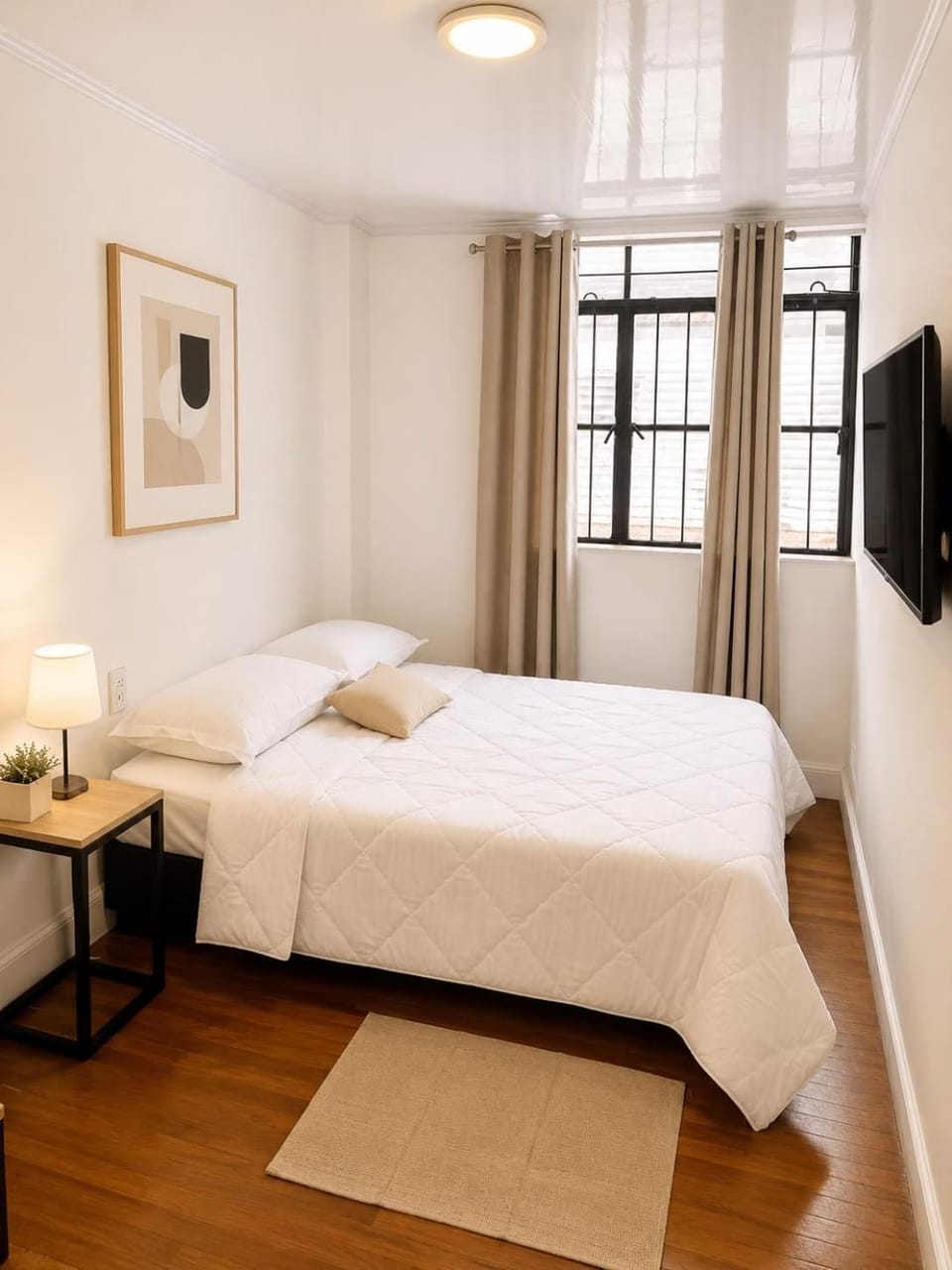The Urban Room 64 House in Bogota