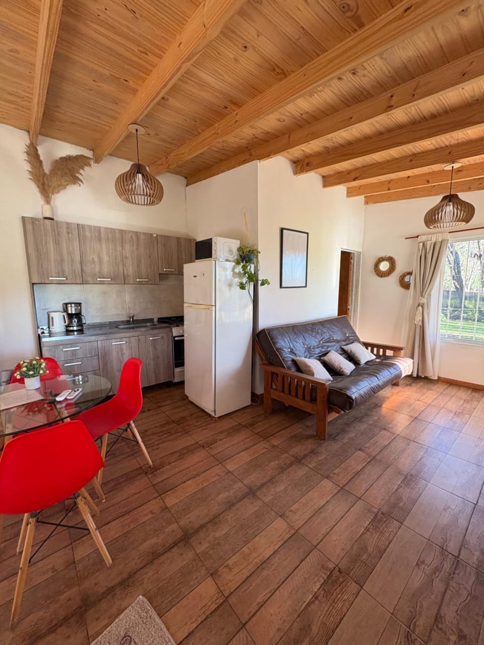 Kitchen or kitchenette, Living room, Dining area
