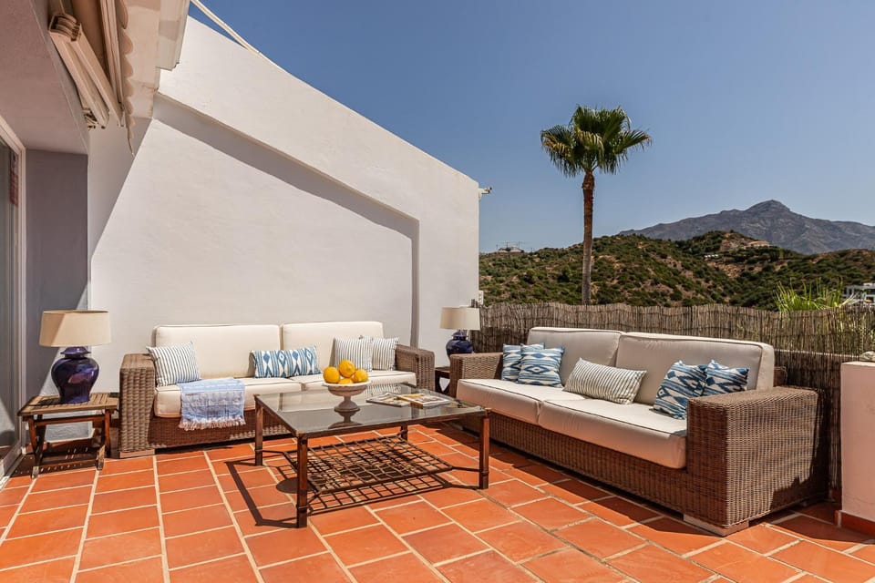 Waou Frontline La Quinta Golf Marbella Apartment in Marbella