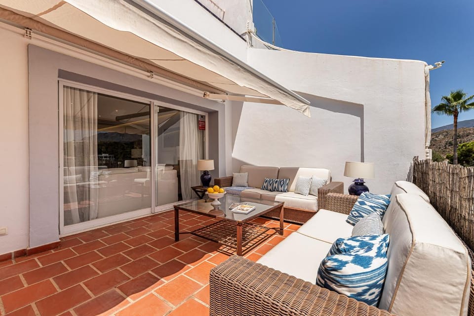 Waou Frontline La Quinta Golf Marbella Apartment in Marbella