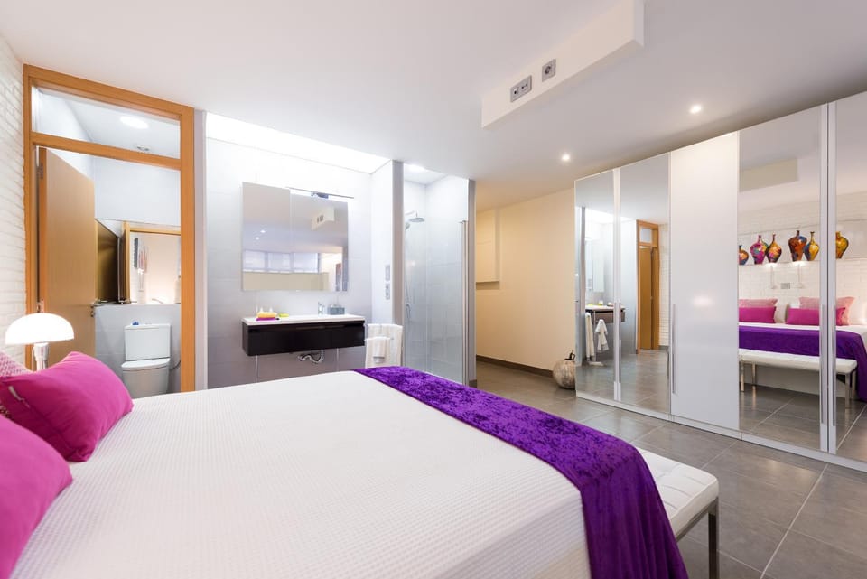 Bathroom, Bedroom