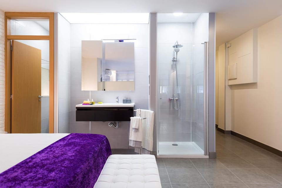 Bathroom, Bedroom