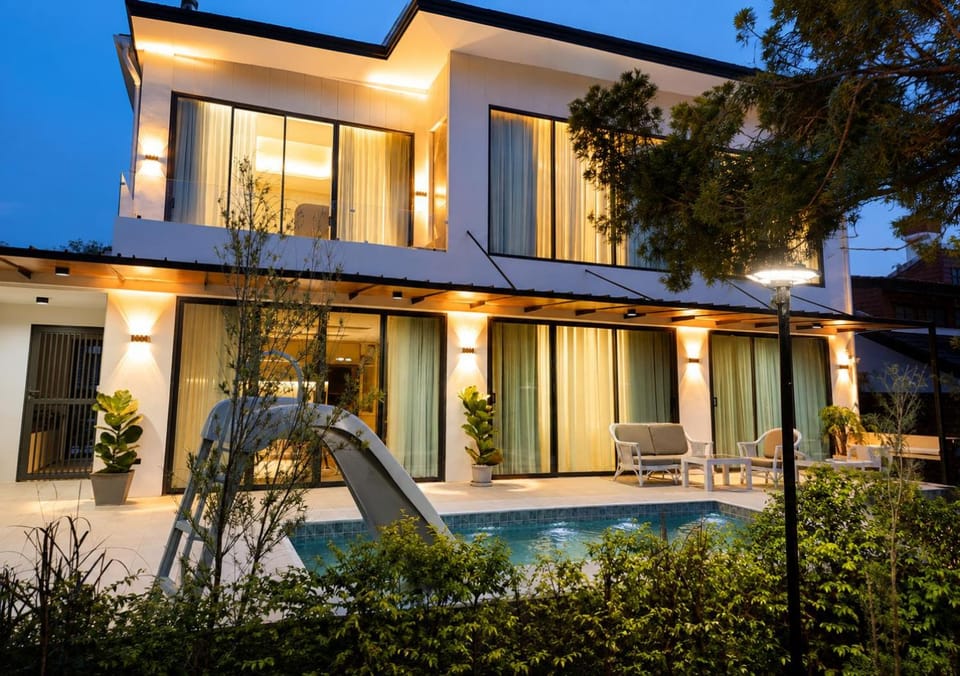 Property building, Night, Garden, Garden view, Pool view