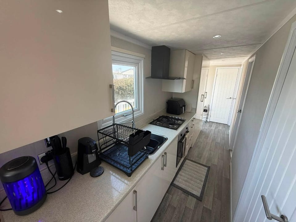 Skegness Retreats Fantasy Island Eastgate H13 Campground/ 
RV Resort in Ingoldmells