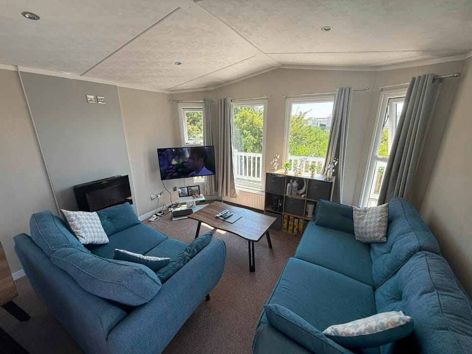 Skegness Retreats Fantasy Island Eastgate H13 Campground/ 
RV Resort in Ingoldmells