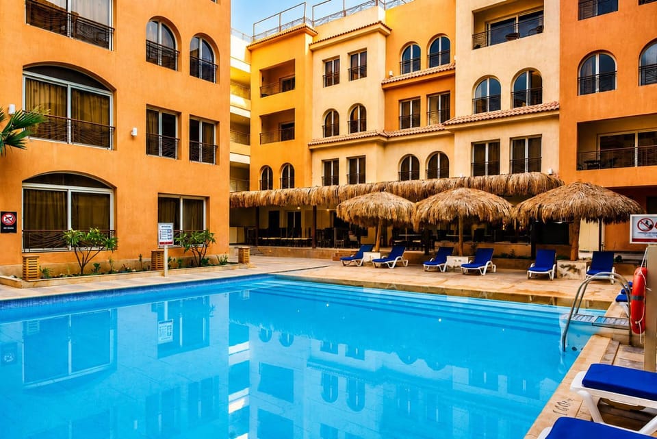 Property building, Swimming pool