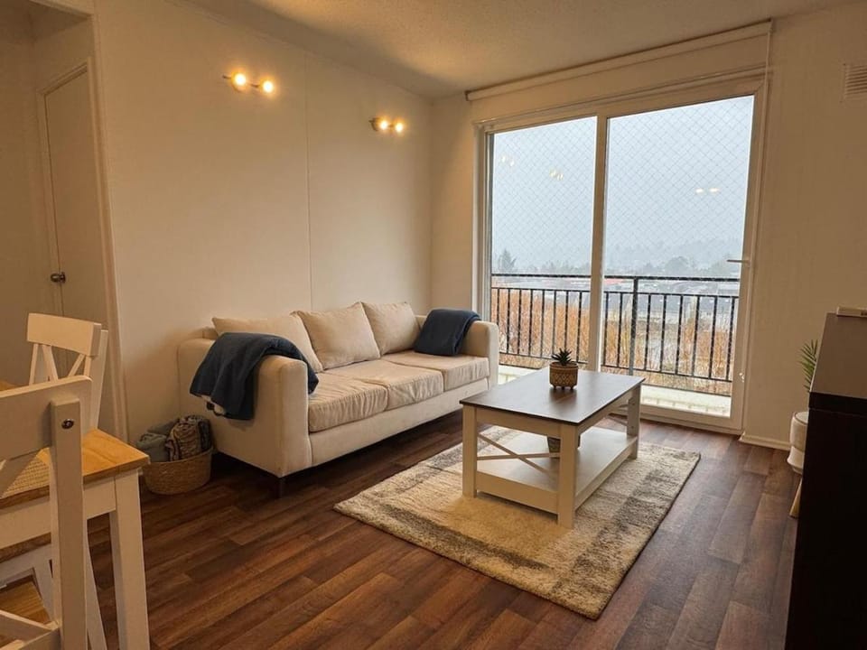 View (from property/room), Living room, Mountain view
