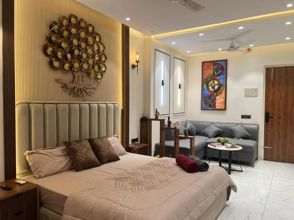 Elite Studio Escape Self Checkin Apartment in Noida