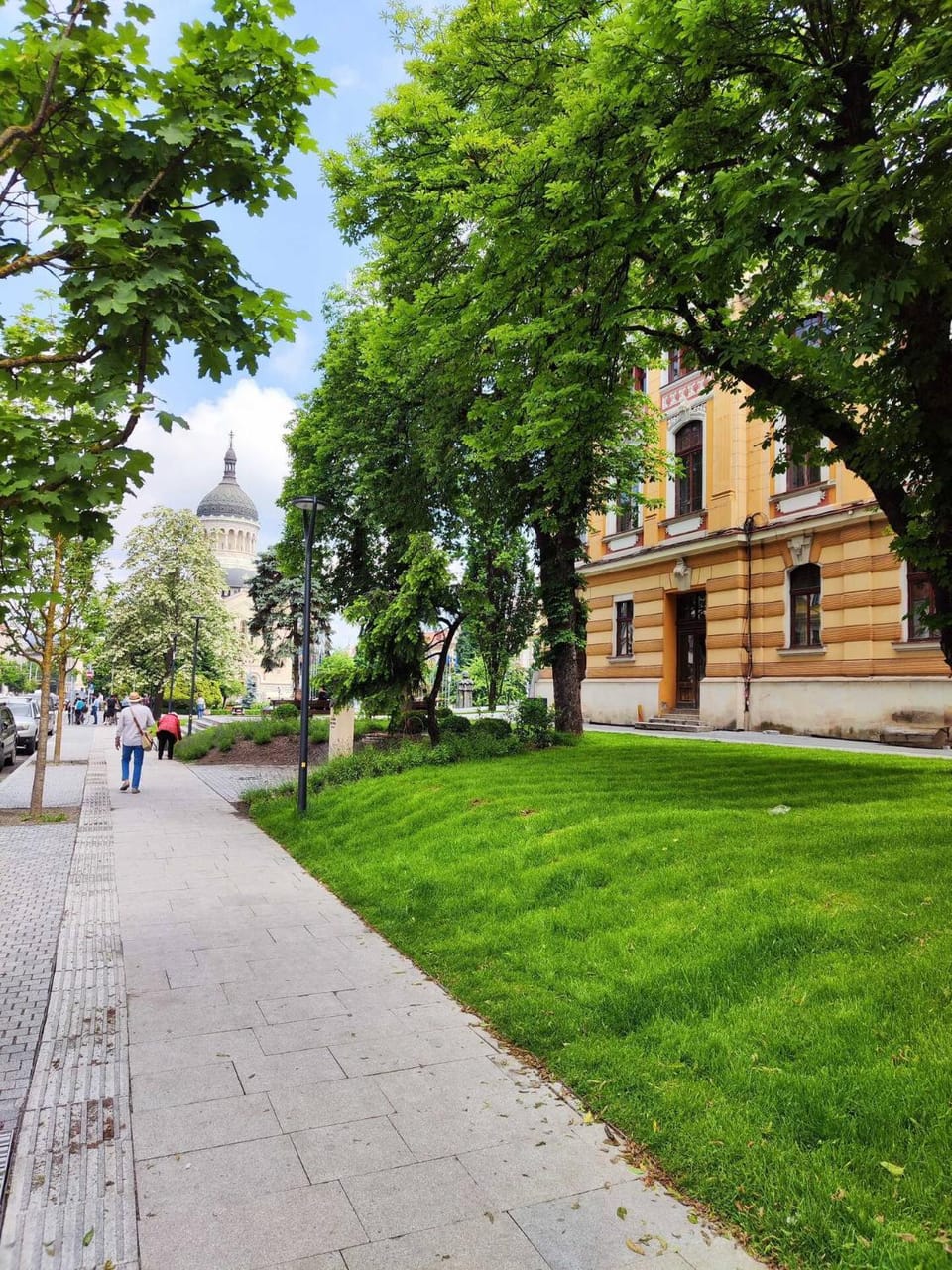 Neighbourhood